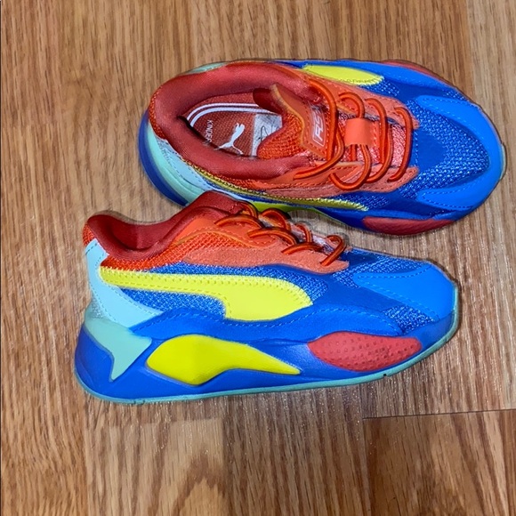 Puma - Picture 2 of 3